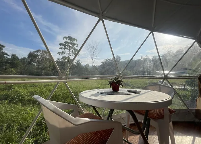 La Comarca River Glamping Dome Near Manuel Antonio