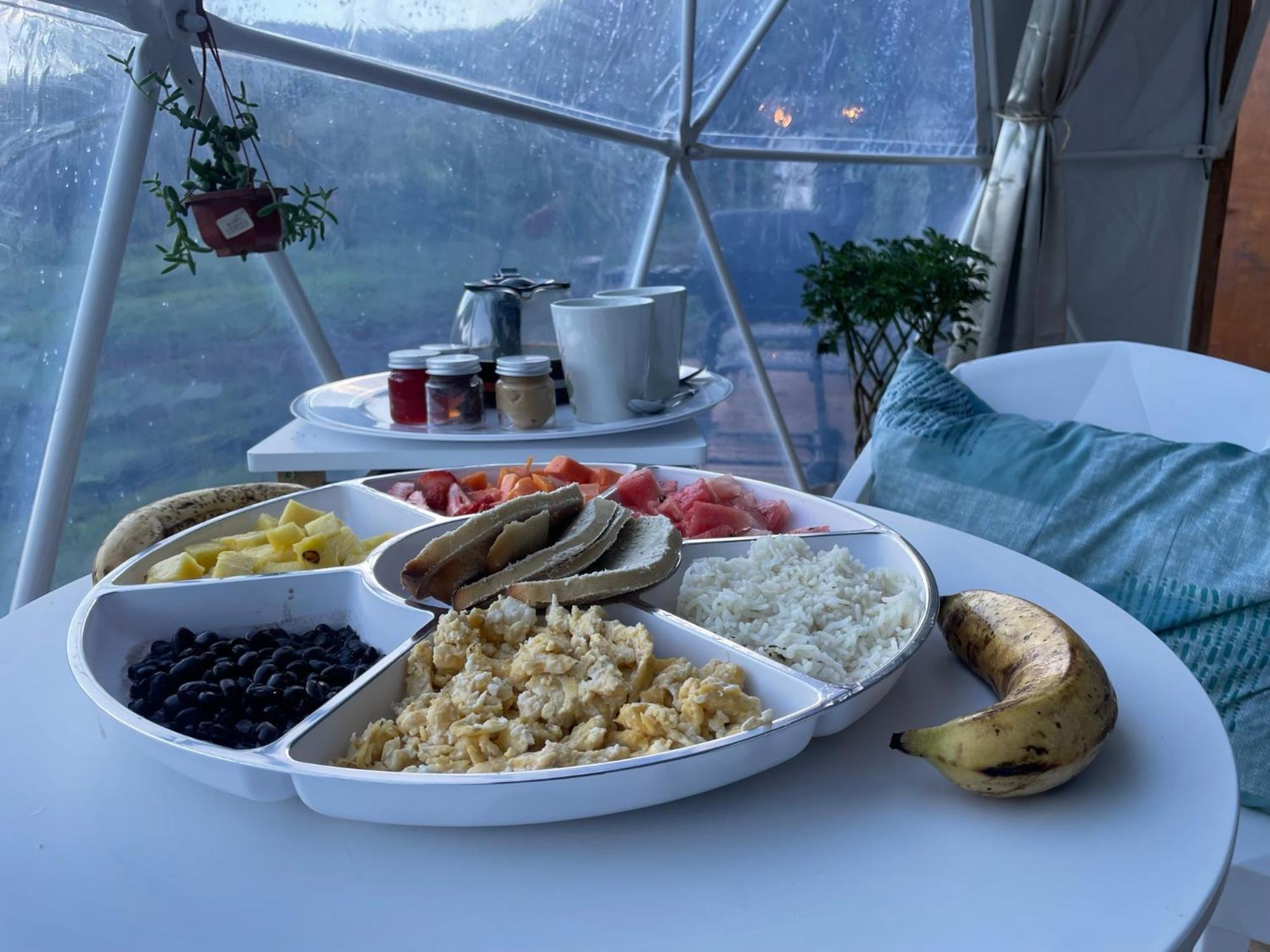La Comarca River Glamping Dome Near