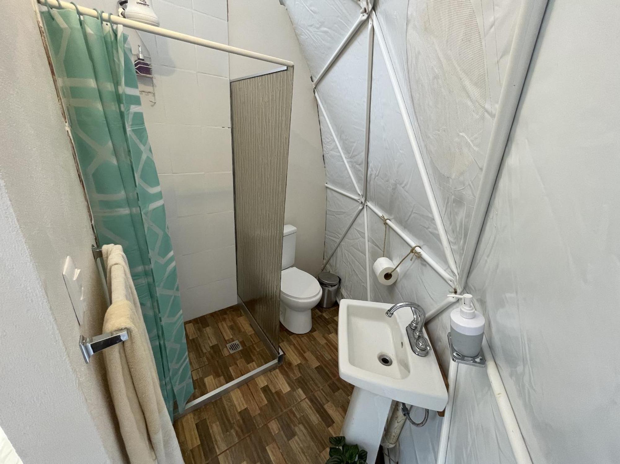La Comarca River Glamping Dome Near Manuel Antonio